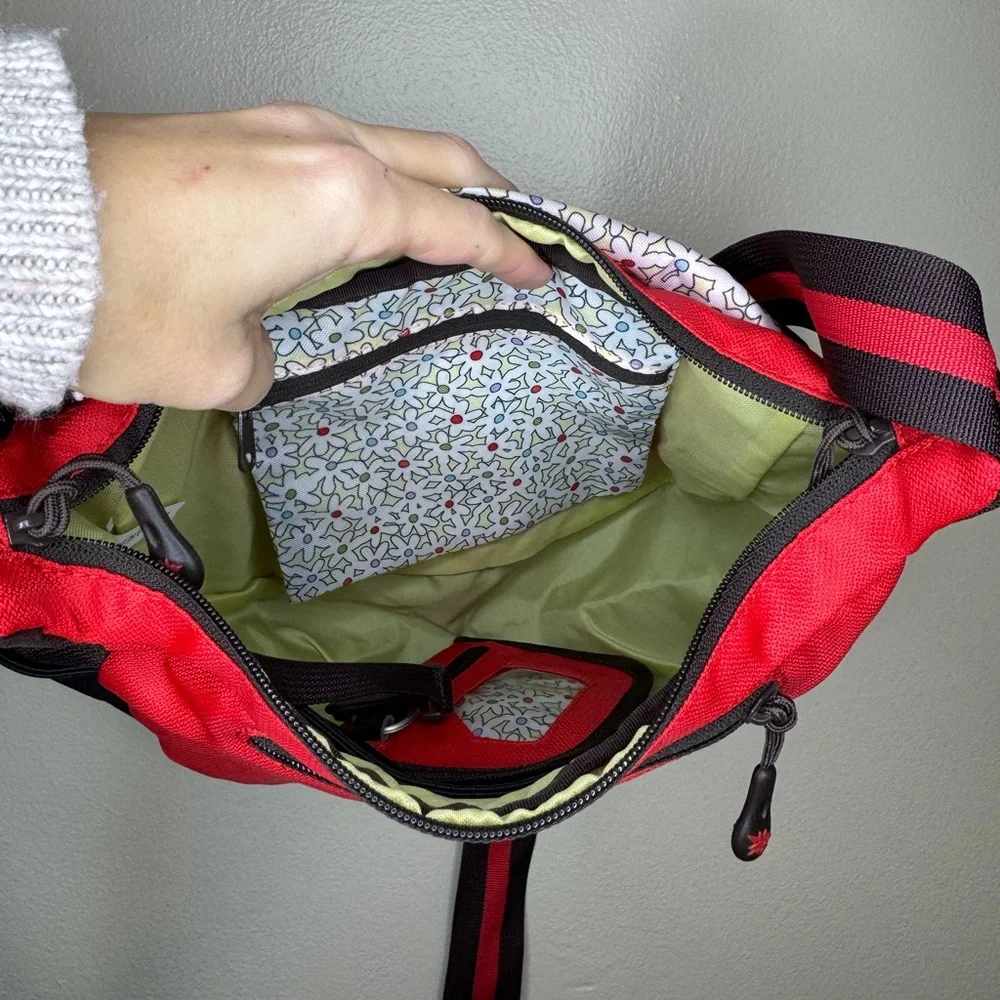 Sherpani‎ Red Crossbody Travel Bag w/ Coin Pouch